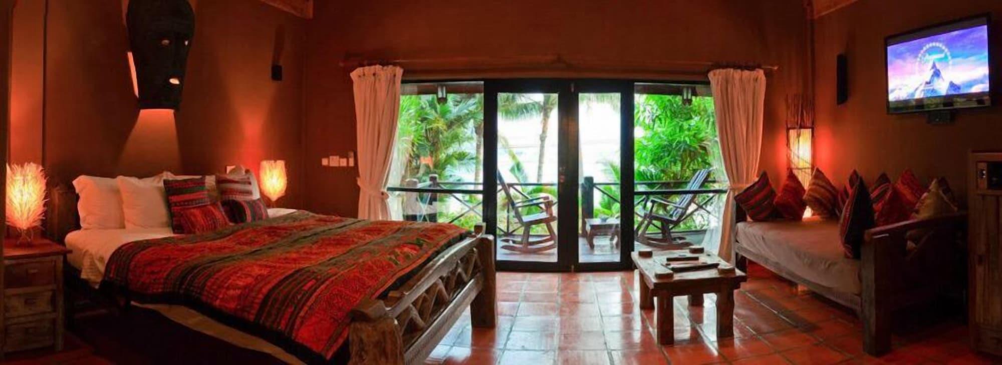 Nirvana Resort Koh Chang Bang Bao Beach Exterior photo